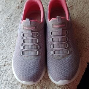 Skechers Ultra Flex-Perfect Jewel Taupe 6M